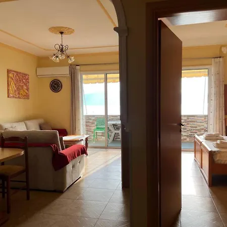 Premium Beachfront By Apartmentsvloraholidays Apartment