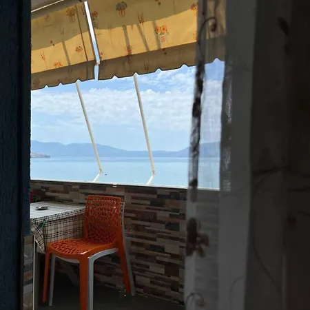 Premium Beachfront By Apartmentsvloraholidays Apartment