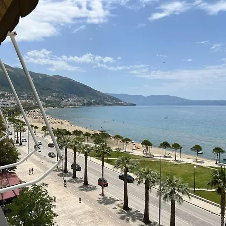 Premium Beachfront By Apartmentsvloraholidays *