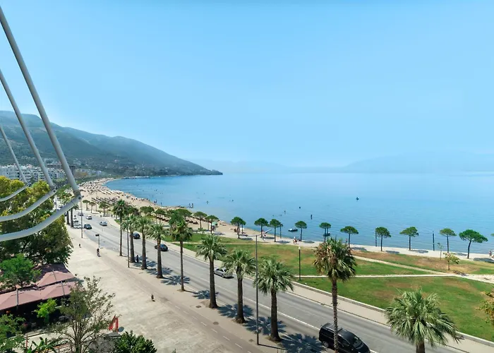 Premium Beachfront Апартаменты *