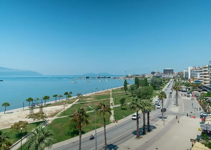 Premium Beachfront Апартаменты